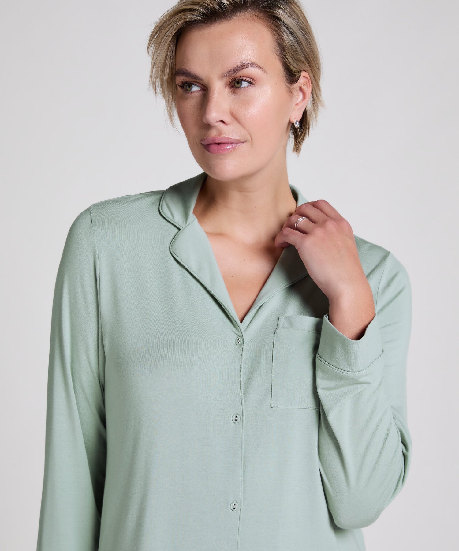 Hunkemoller_Essential Jersey Shirtdress_301472_Iceberg Green_02