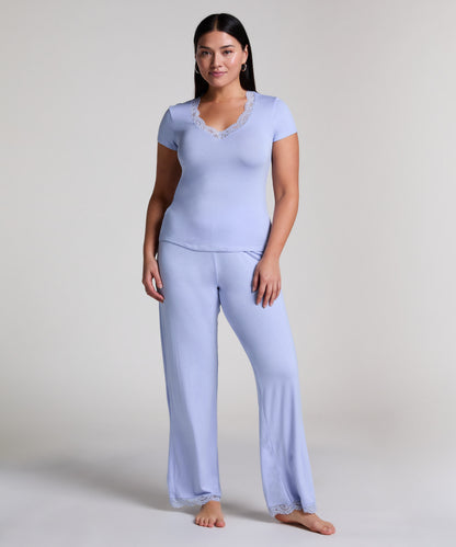 Hunkemoller_Pyjamaset Nanna_301484_Brunnera Blue_01
