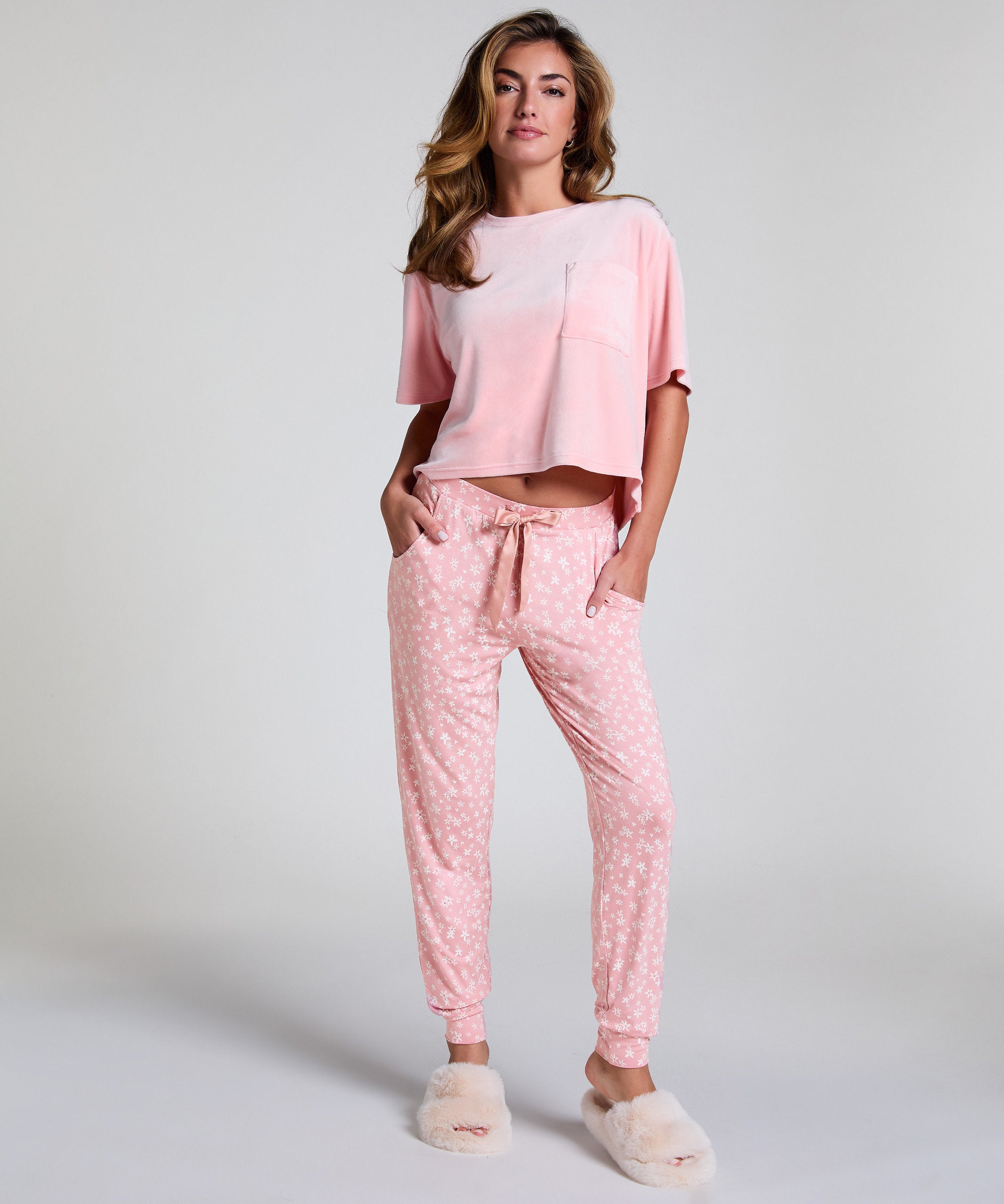 Hunkemoller_Jersey Pyjama Pants_301500_Bridal Rose_01