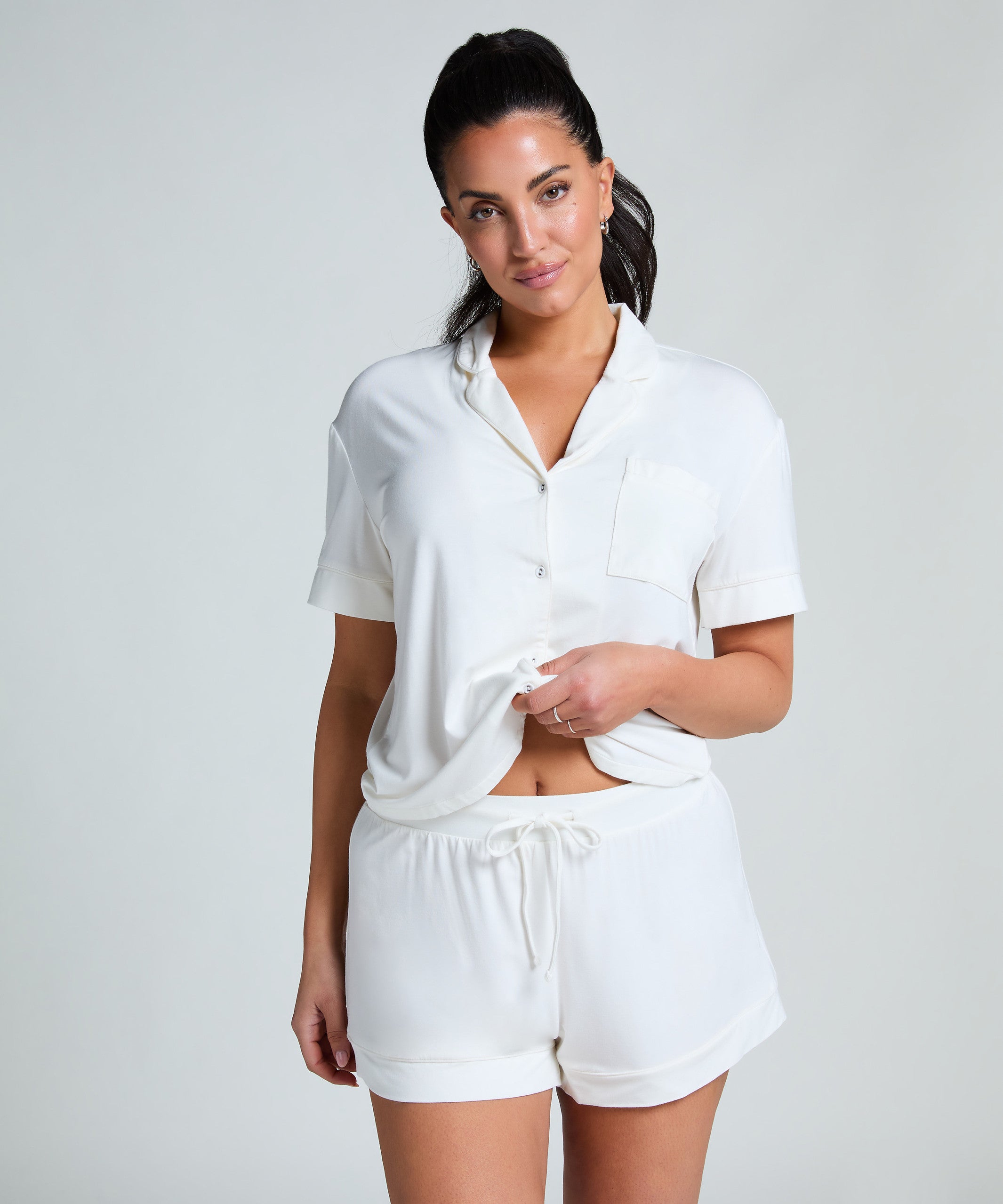 Hunkemoller_Whisper White_Essential Jersey Short_301506_Whisper White_01