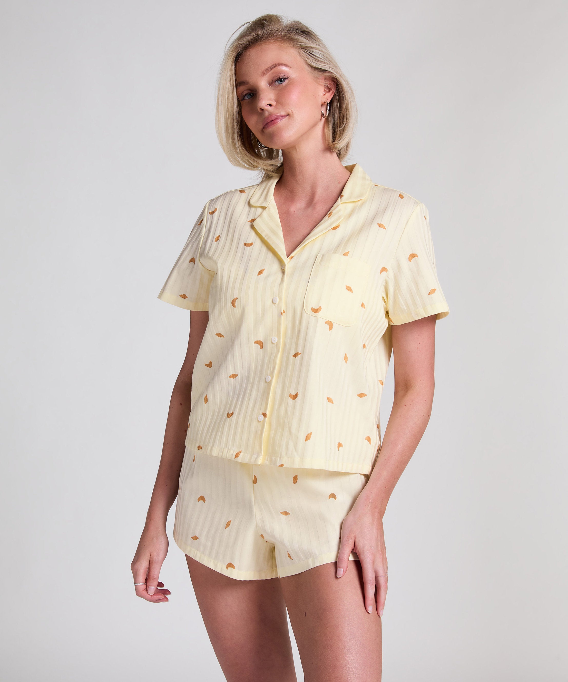 Hunkemoller_Jacket Cotton_301516_Hkm Yellow_03