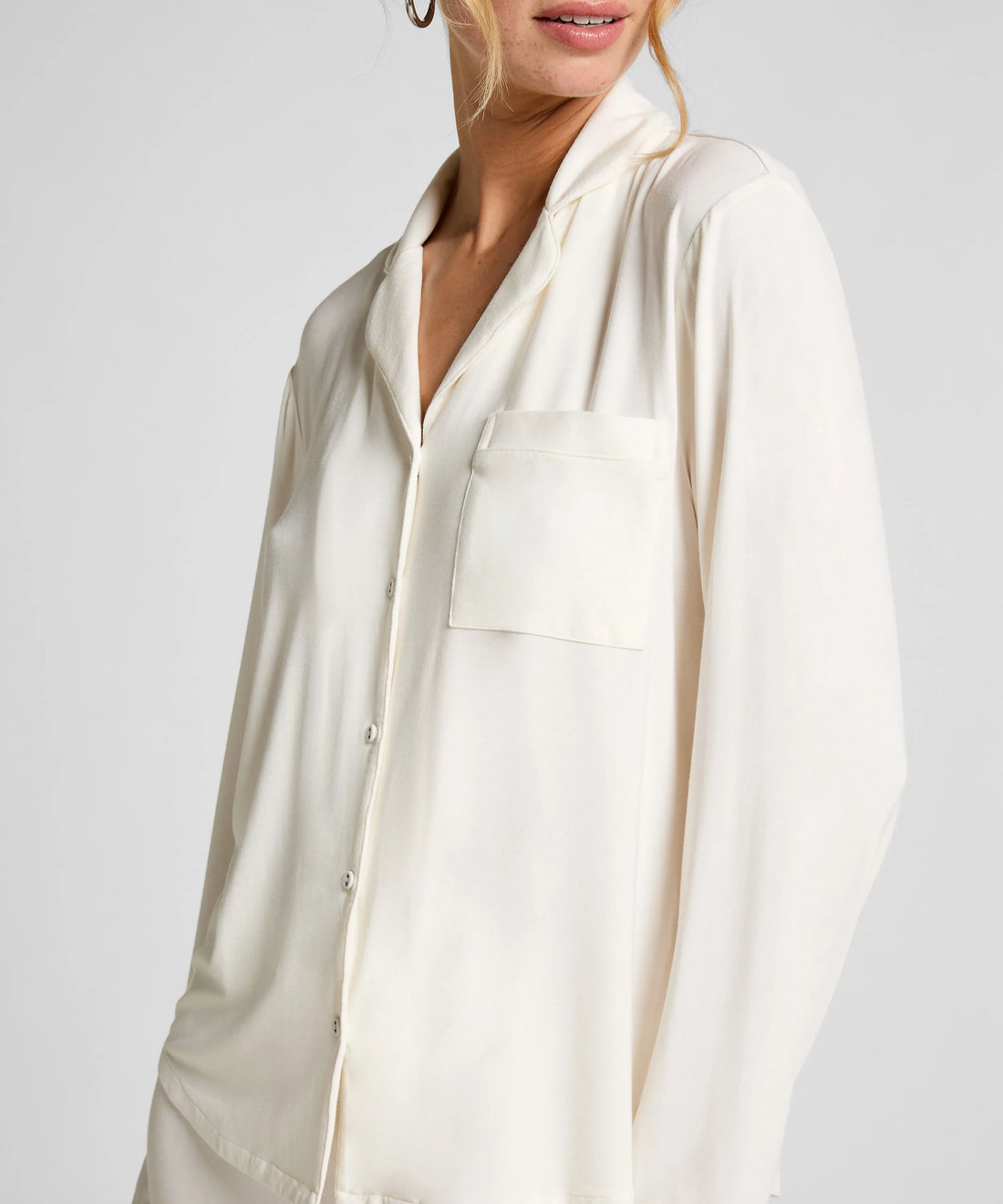 Hunkemoller_White_Essential Jersey Long-Sleeved Jacket_301526_Whisper White_02