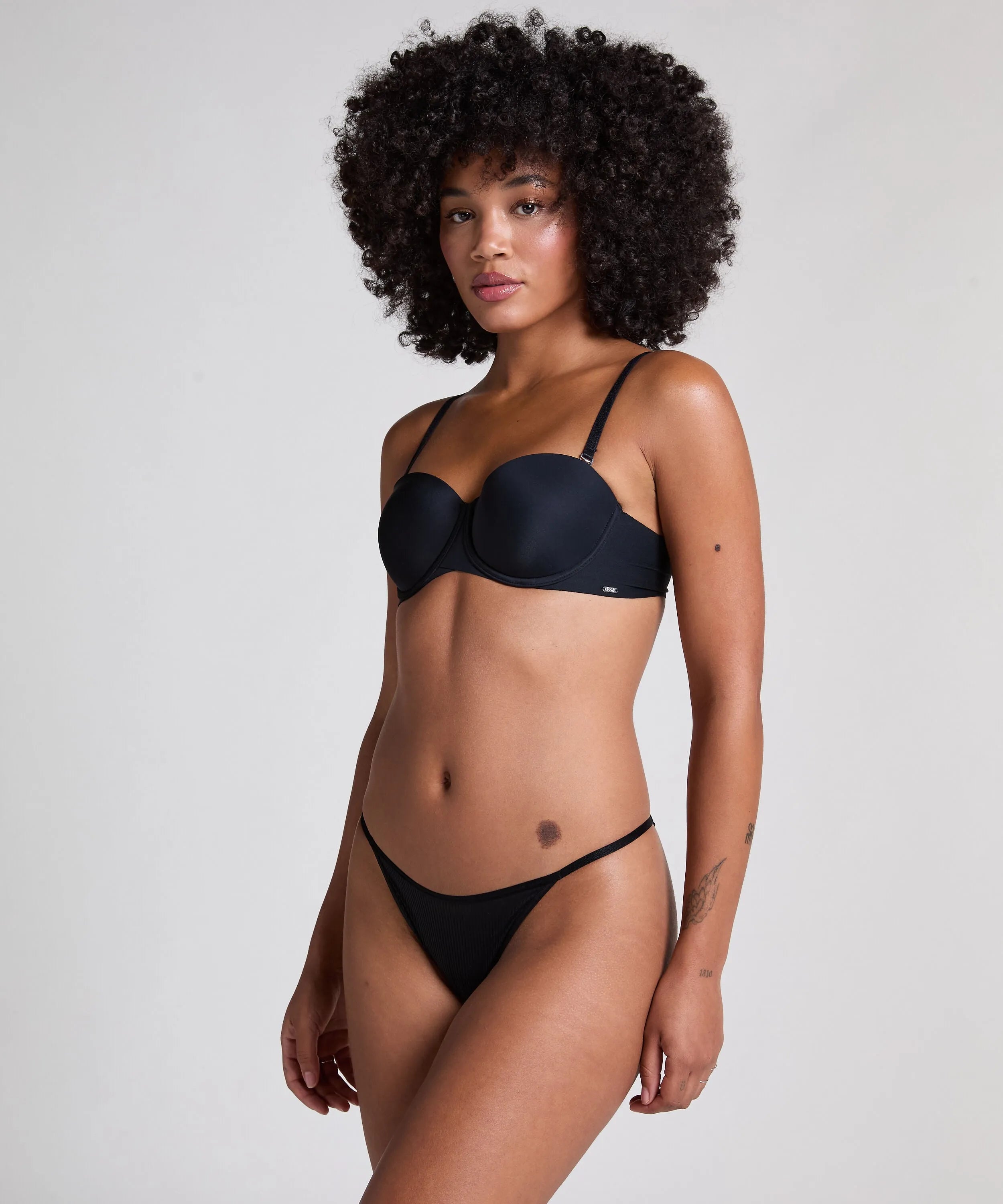 Hunkemoller Black Women Kaiden High Leg Brazilian SKU: 302498_Black Image 01