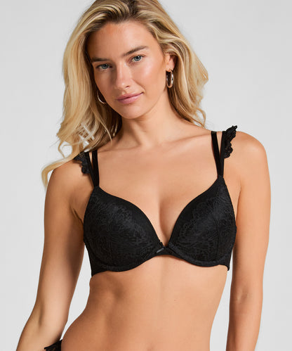 Hunkemoller_Caviar_Posie Padded Underwired Push-Up Bra in Different Cup Sizes_302549_Caviar_01