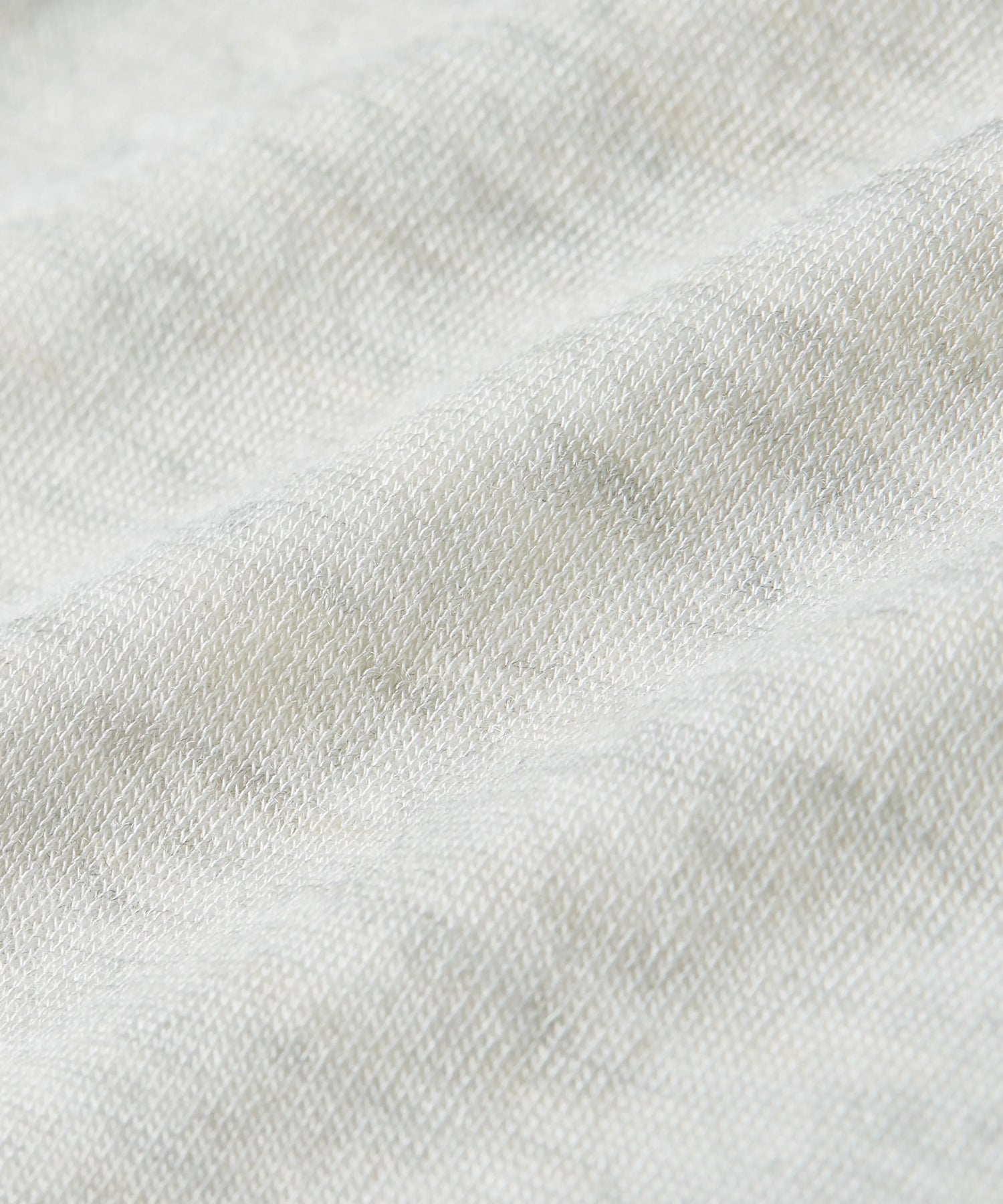 Hunkemoller_Gray_super soft Boatneck shirt with Cashmere_302733_Soft Grey Melange_10