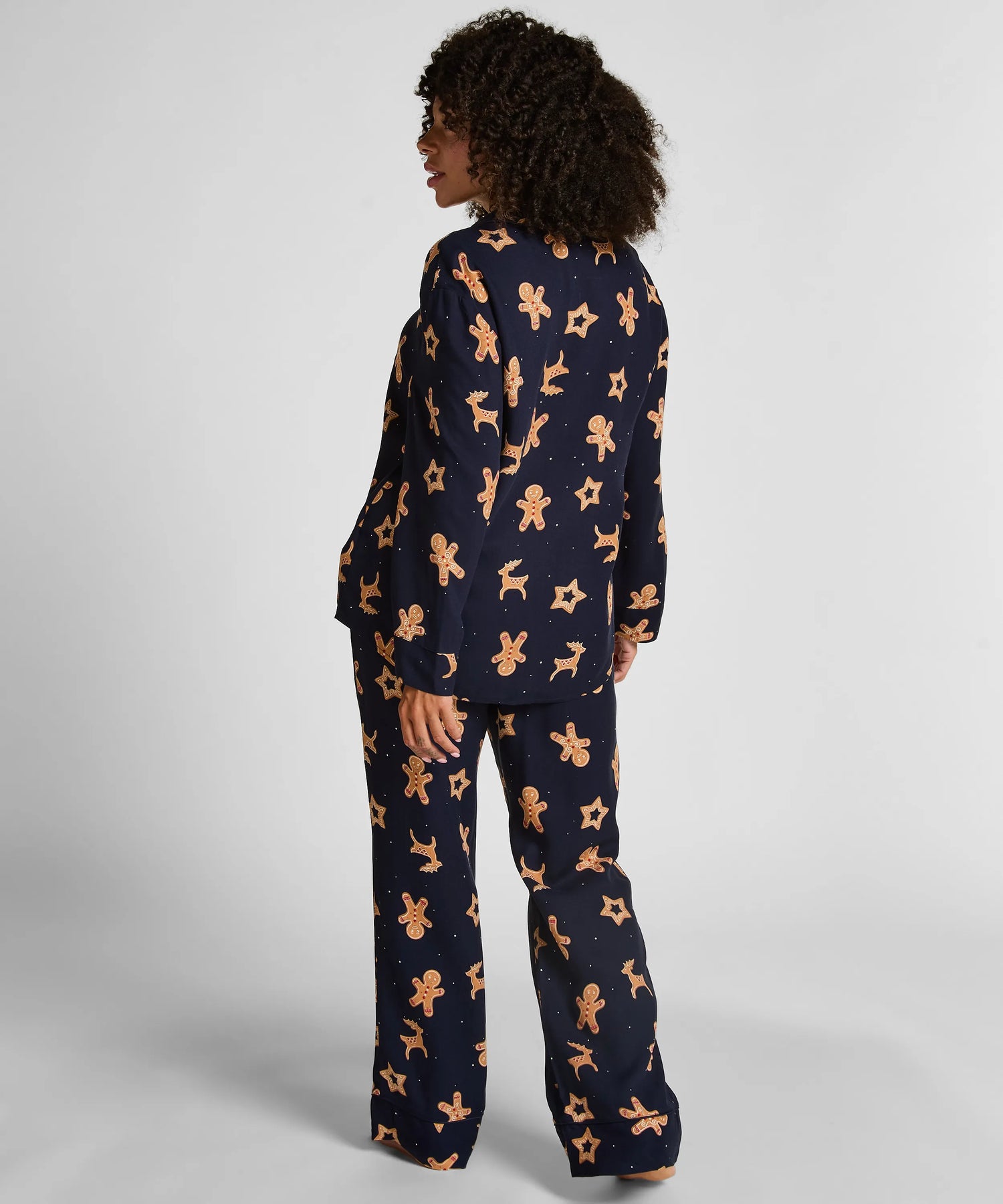 Hunkemoller_Blue_Gingerbread Pyjama Set_302783_Peacoat_04