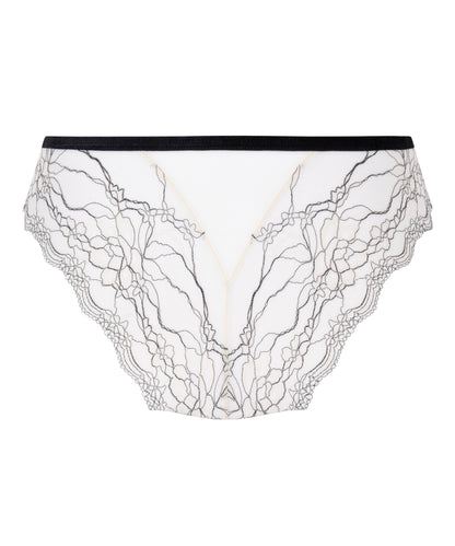 Hunkemoller_Birch_Agnes Brazilian_303005_Birch_05