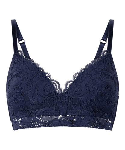 Hunkemoller_Blue_Andrea Padded Non-Wired Bra in Different Cup Sizes_303144_Peacoat_05