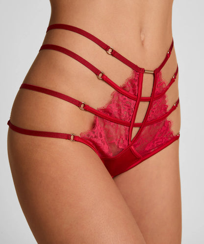 Hunkemoller_Red_Noeki High-Waisted Highleg Brazilian_303240_Chili Pepper_02