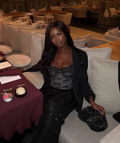 Hunkemoller_Black_Lou Body in Different Cup Sizes_303323_Caviar_05