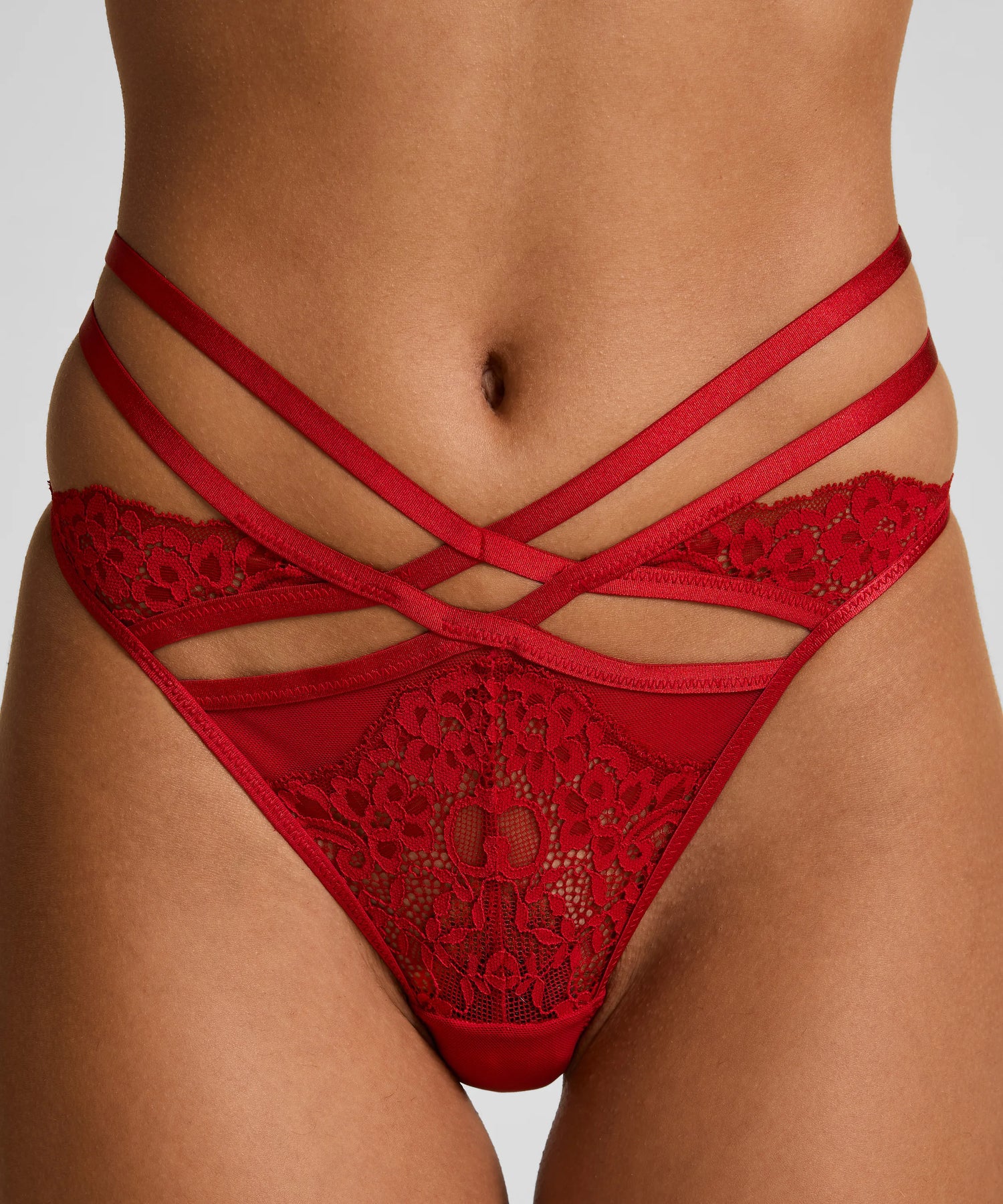 Hunkemoller_Red_3-pack Thongs_303449_Chili Pepper_02