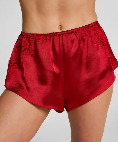 Hunkemoller_Red_Mya Short_303601_Chili Pepper_02