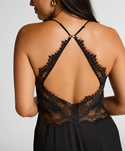 Hunkemoller_Black_Jumpsuit Zaphira_303606_Caviar_03