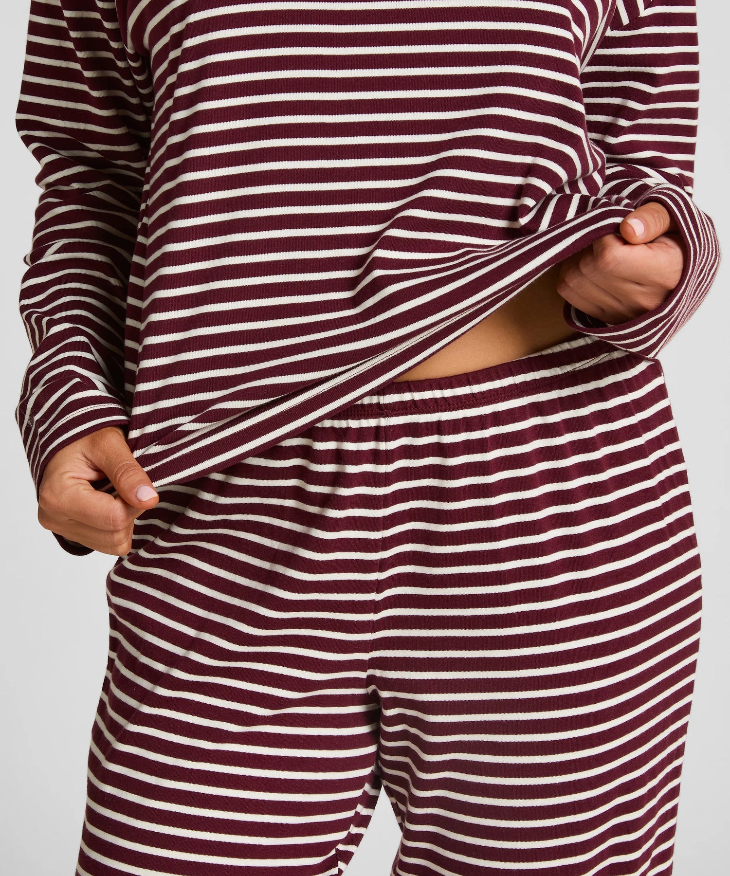 Hunkemoller_Purple_Pyjamaset Cotton Jersey_303652_Windsor Wine_02