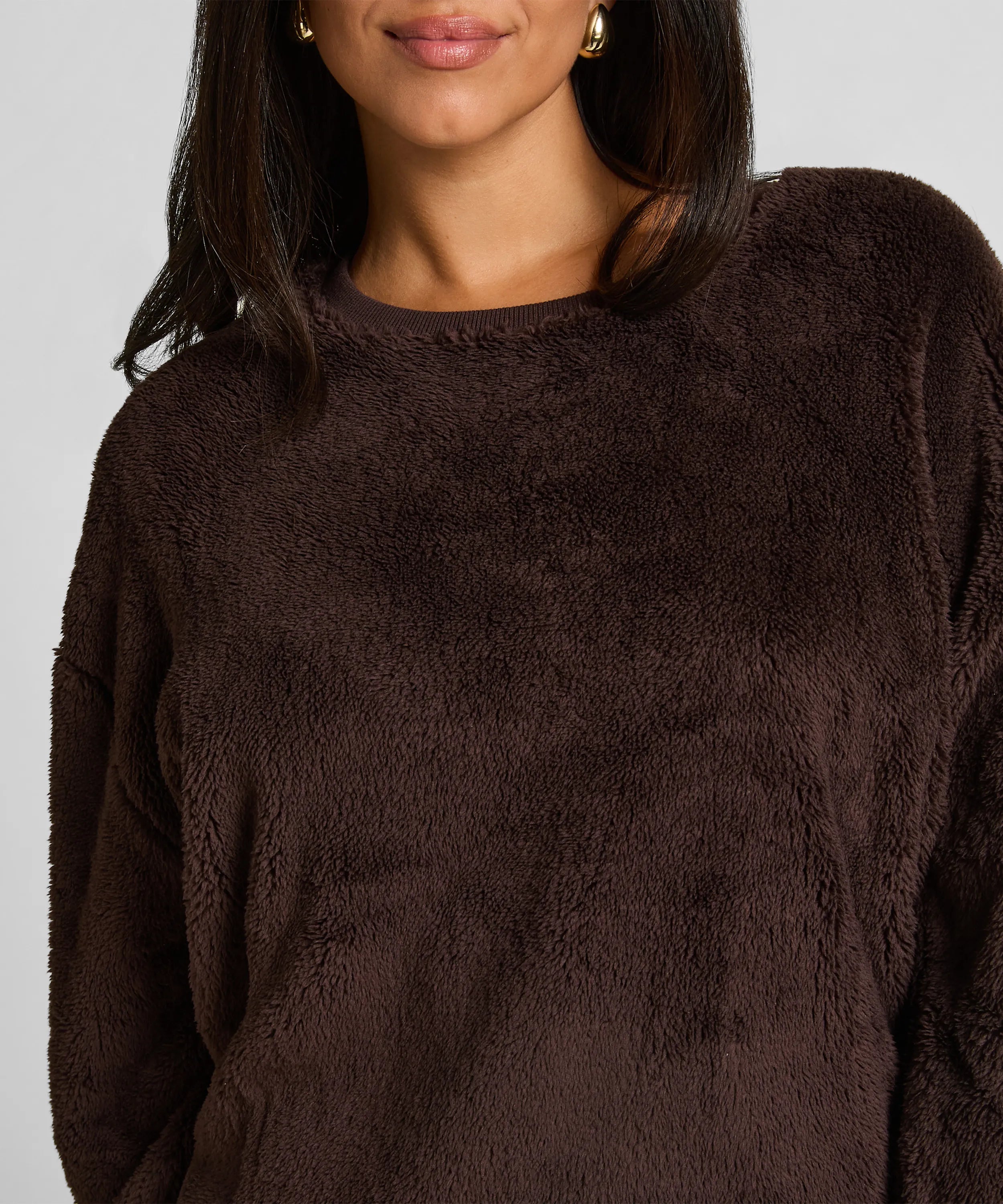 Hunkemoller_Brown_Longsleeved Top Fluffy Fleece_303674_Cocoa Brown_02