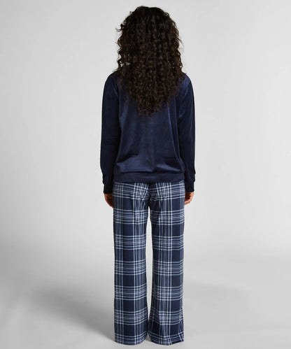 Hunkemoller_Blue_Velvet Pyjama Set_303701_Maritime Blue_03