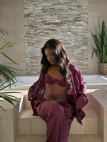 Hunkemoller_Purple_Satin Print Long Sleeve Pyjamas_303711_Fig_07