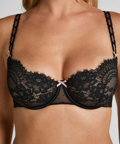 Hunkemoller Black Women Dorothy Non-Padded Underwired Bra SKU: 303927_Black Image 02