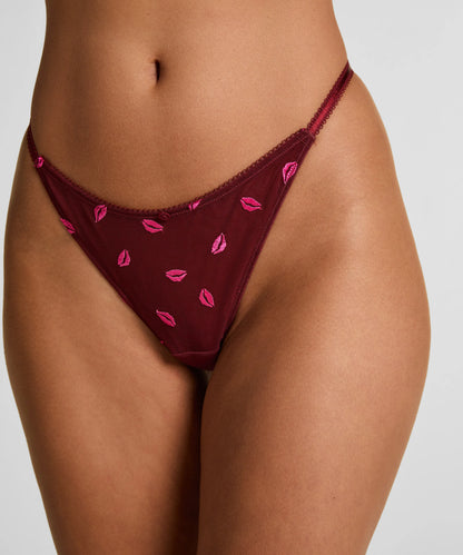 Hunkemoller Cabernet Women Frida Highleg Thong SKU: 304120_Cabernet Image 02