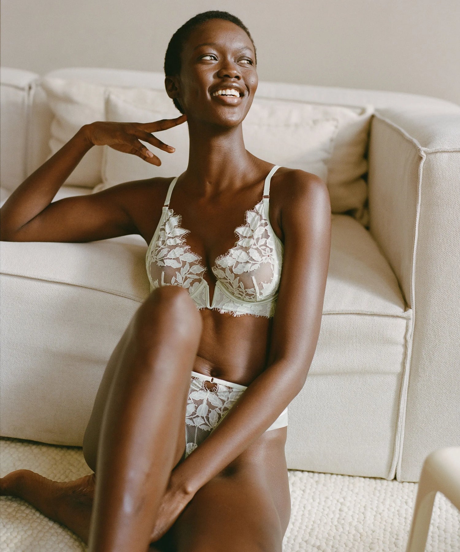 Hunkemoller Green Women Malou Non-Padded Underwired Bra SKU: 304121_Green Image 06