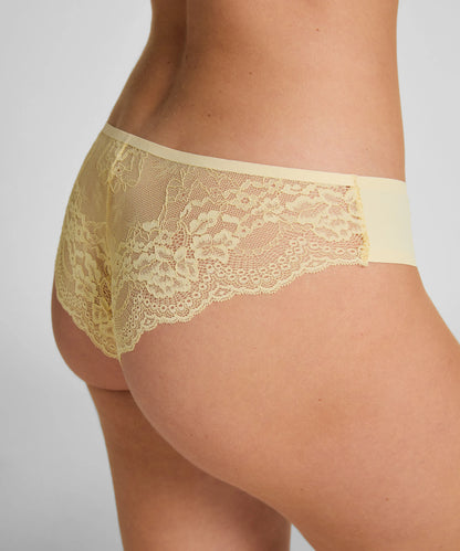Hunkemoller Yellow Women Invisible Lace Back Brazilian SKU: 304445_Yellow Image 02