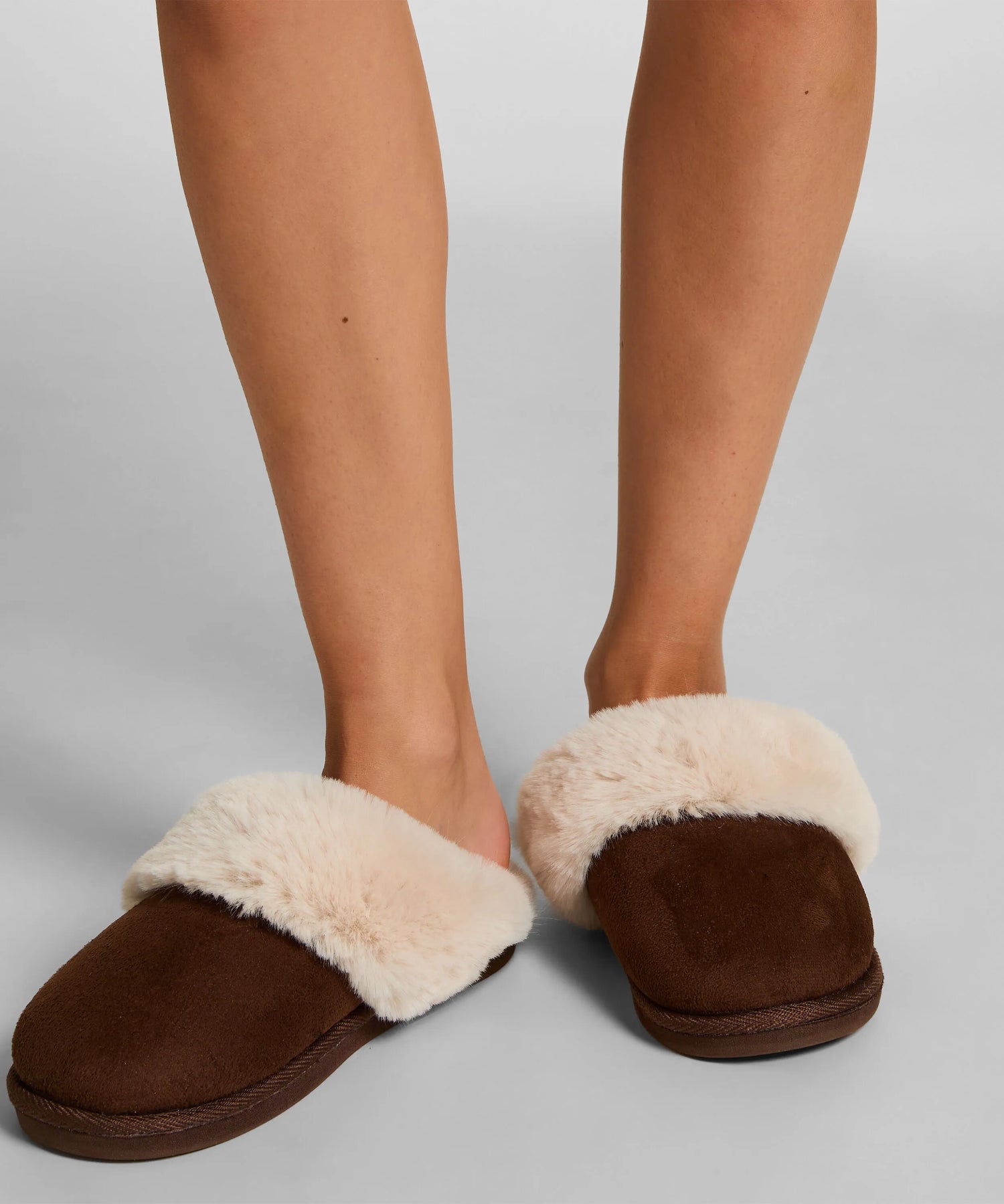 Hunkemoller Brown Women Betty Fake Fur Mule SKU: 304566_Brown Image 01