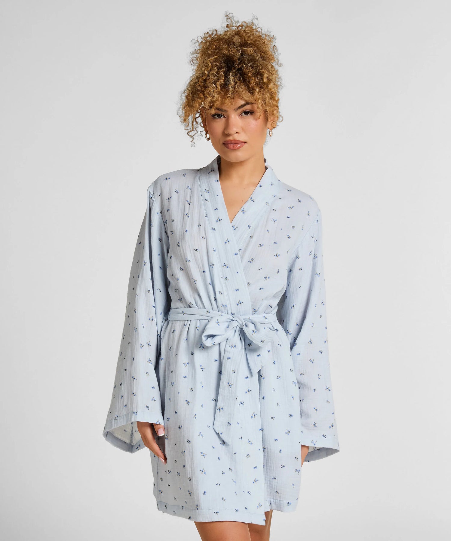 Hunkemoller Blue Women Muslin Robe Short SKU: 304591_Blue Image 01