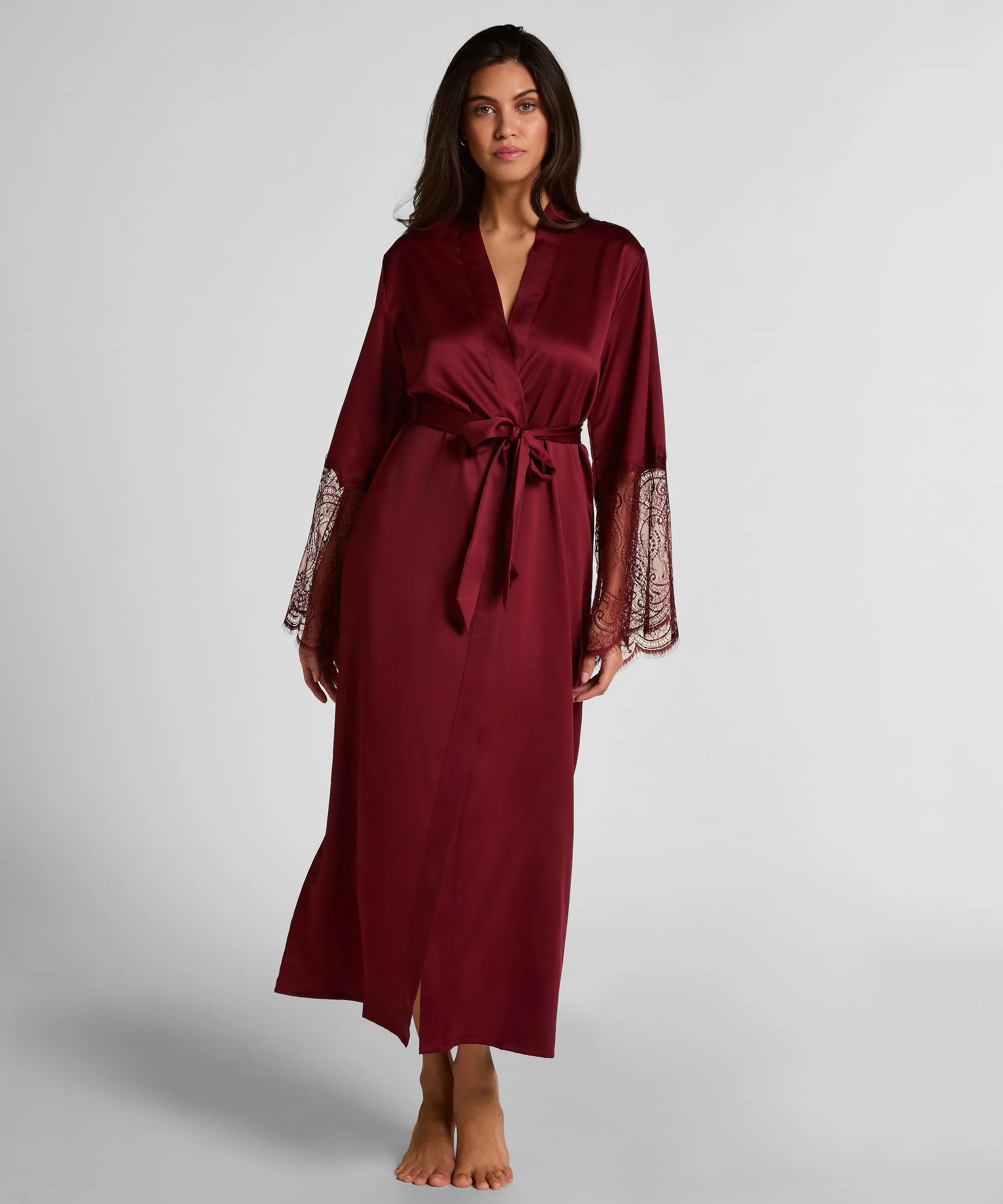 Hunkemoller Cabernet Women Kimono Long Satin Lace SKU: 304606_Cabernet Image 01