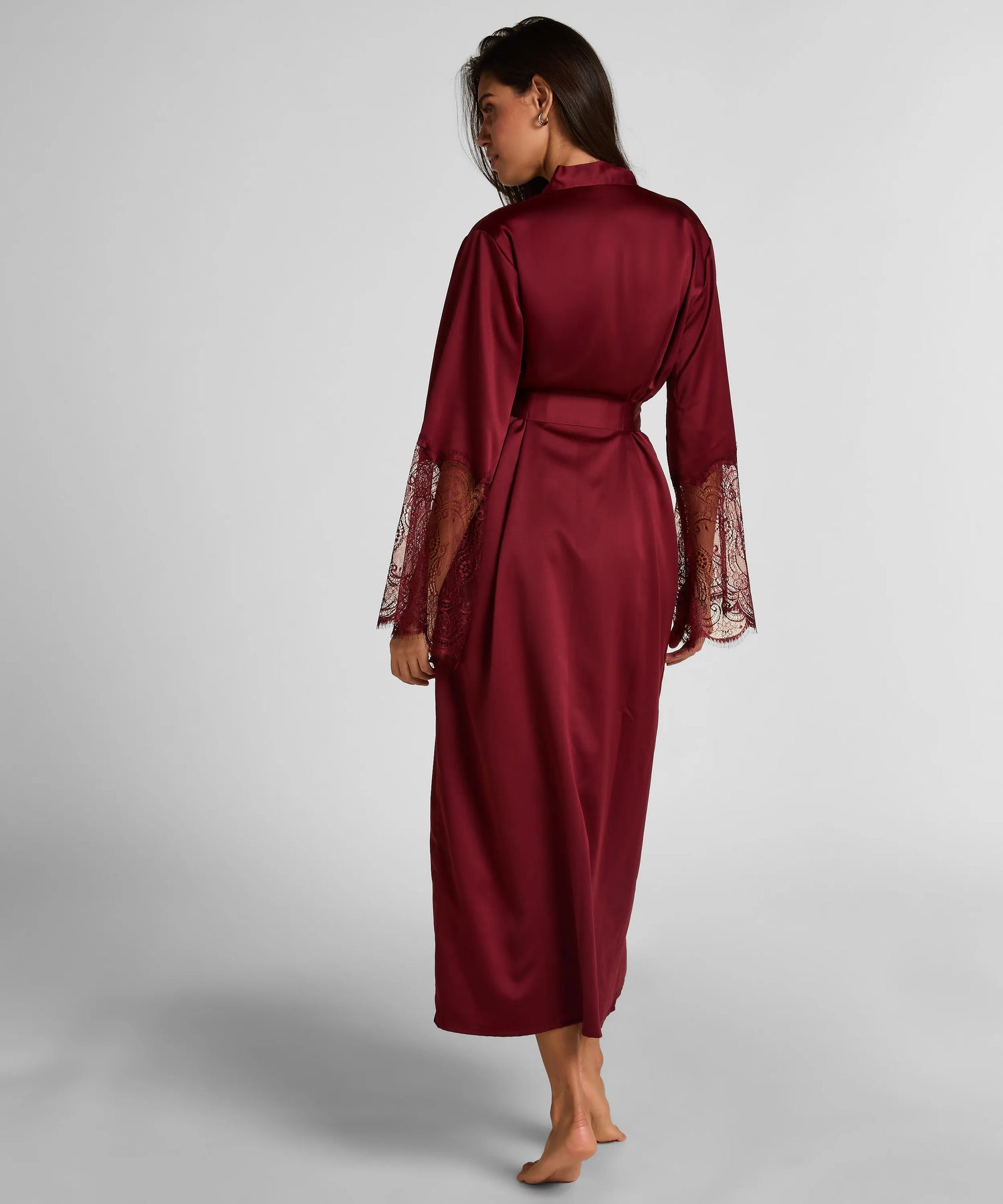 Hunkemoller Cabernet Women Kimono Long Satin Lace SKU: 304606_Cabernet Image 03