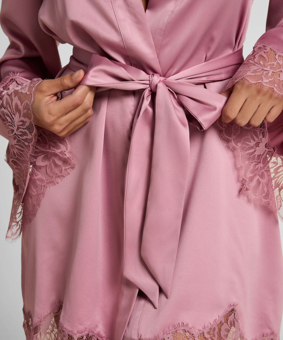 Hunkemoller Lilas Women Valerie Kimono Satin SKU: 304647_Lilas Image 02