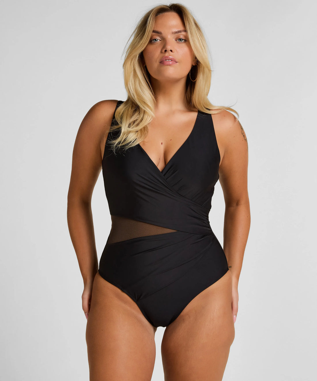 Hunkemoller Black Women Shaping Shell Mesh Swimsuit SKU: 305448_Black Image 01
