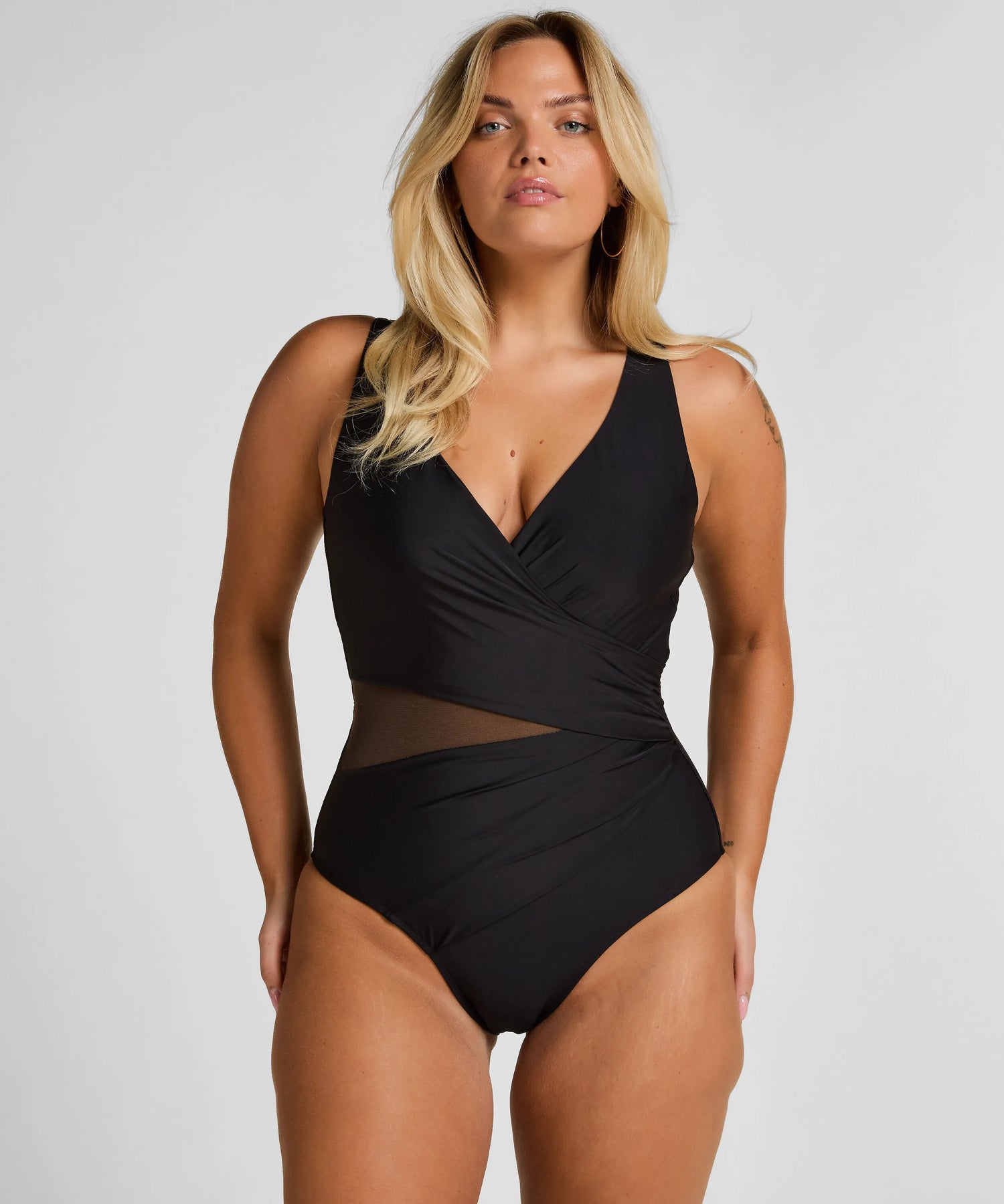 Hunkemoller Black Women Shaping Shell Mesh Swimsuit SKU: 305448_Black Image 01