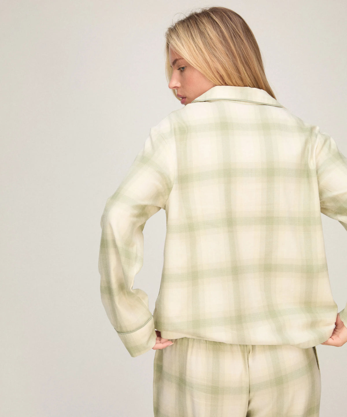 Hunkemoller Pale Aqua Women Jacket Longsleeve Woven SKU: 306123_Pale Aqua Image 04