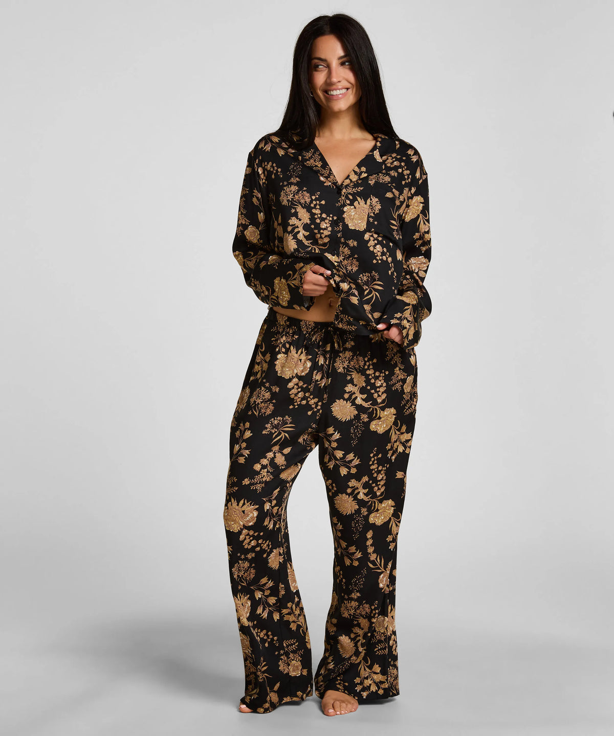 Hunkemoller Caviar Women Pants Woven Print SKU: 306131_Caviar Image 01