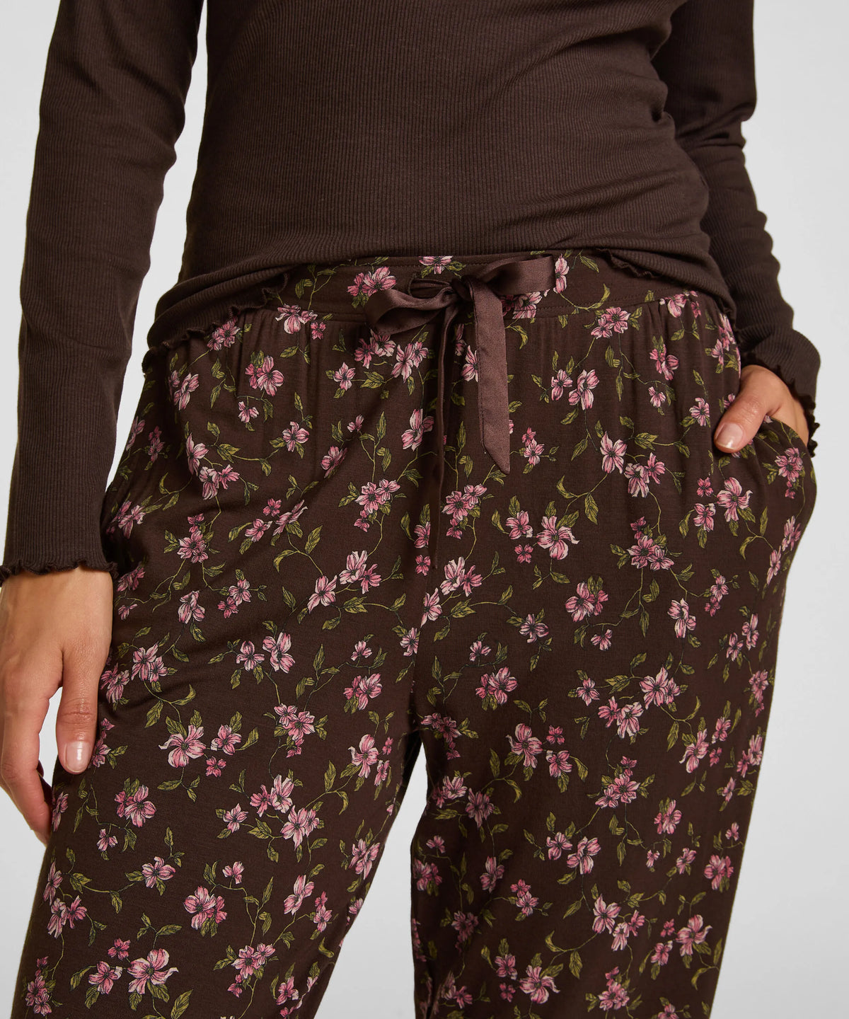 Hunkemoller Black Coffee Women Jersey Pyjama Pants SKU: 306144_Black Coffee Image 02