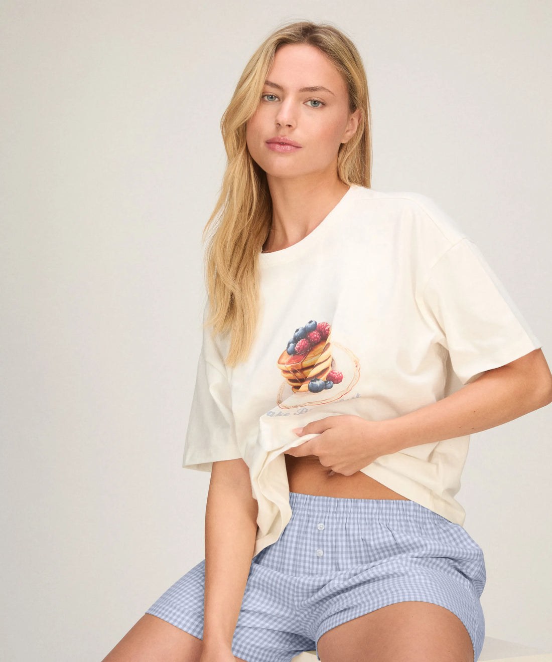 Hunkemoller Gardenia Women Pyjama Set with Short And T-Shirt SKU: 306153_Gardenia Image 01