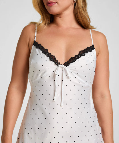 Hunkemoller Gardenia Women Slipdress Dolly SKU: 306156_Gardenia Image 02