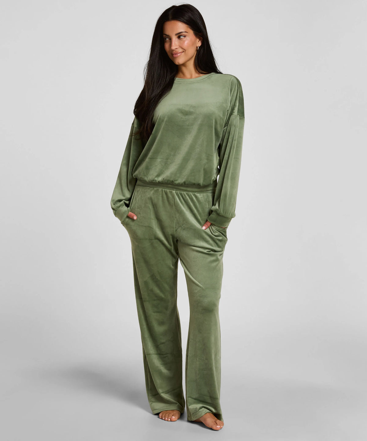 Hunkemoller Dark Olive Women Pyjama Set Velours SKU: 306201_Dark Olive Image 01