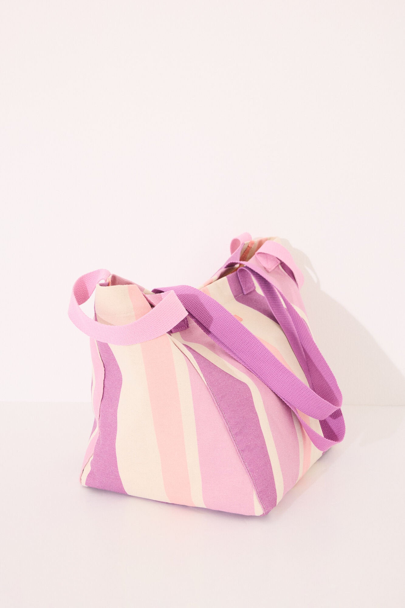 Women Secret_Large Canvas and Raffia Handbag_3069503_79_04