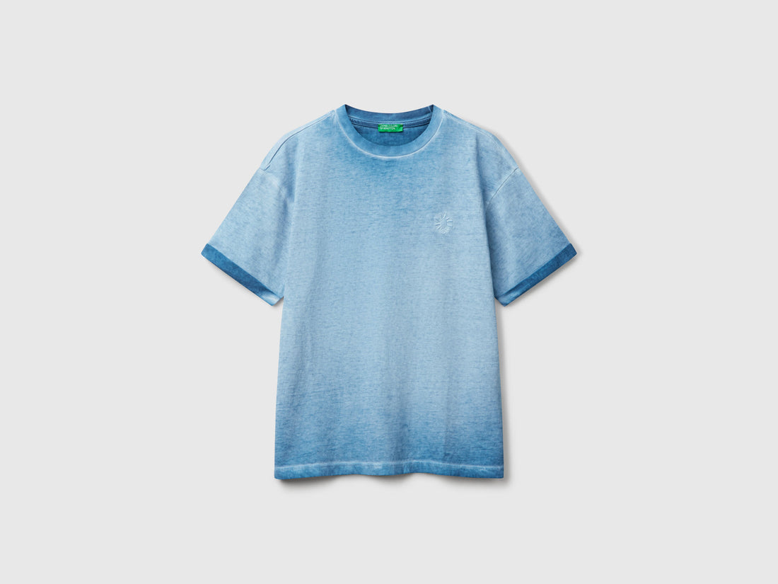 Benetton_Oversized T-Shirt with Embroidery_3085C10P9_905_01