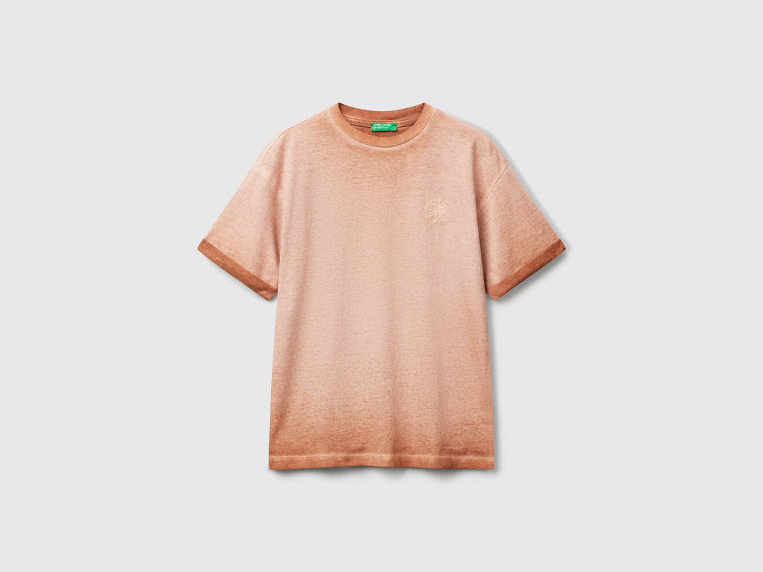 Benetton_Oversized T-Shirt with Embroidery_3085C10P9_9N4_01