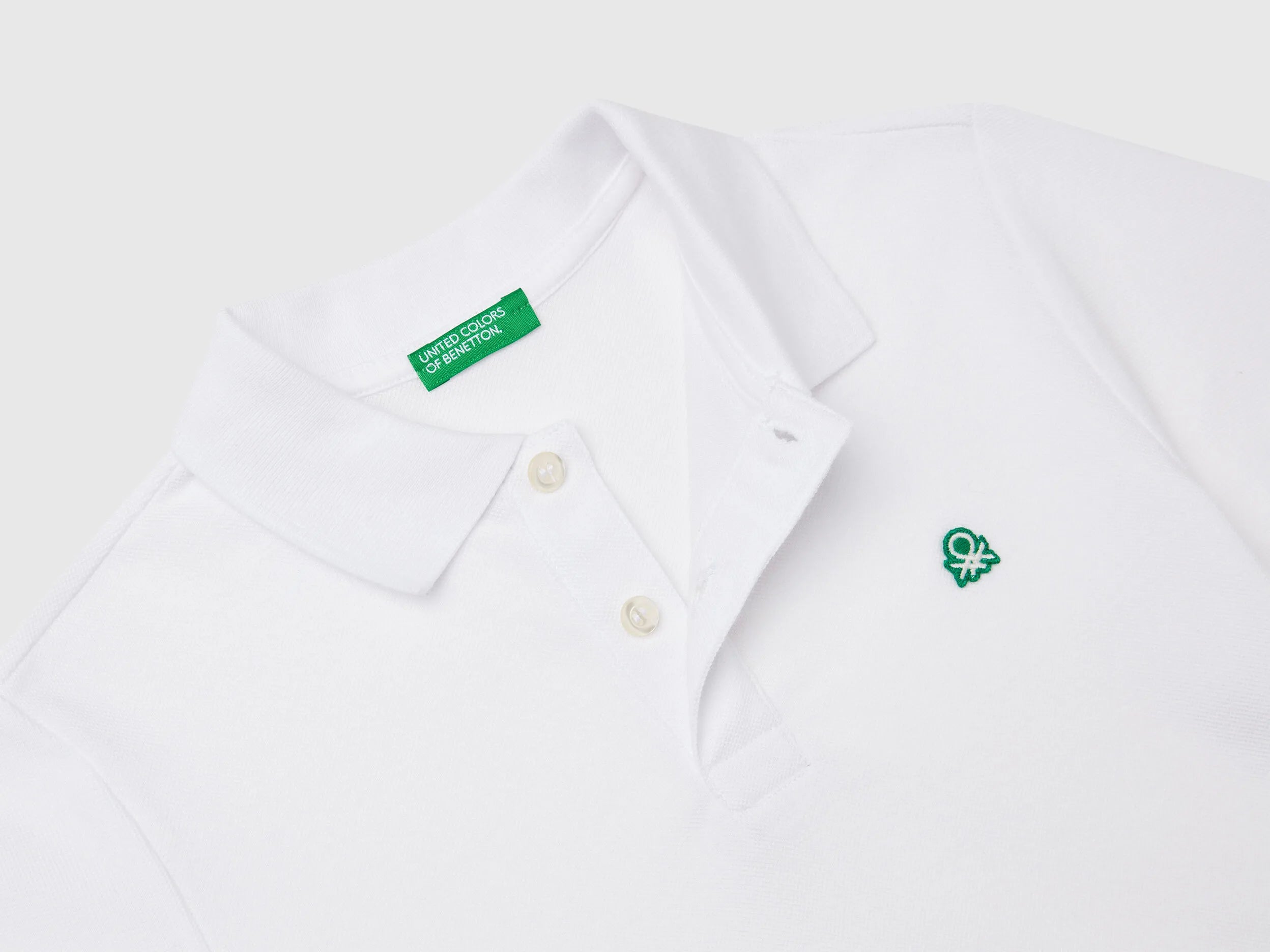 Benetton White Boys Slim Fit Polo in Pure Cotton SKU: 3089C300Q_101 Image 03