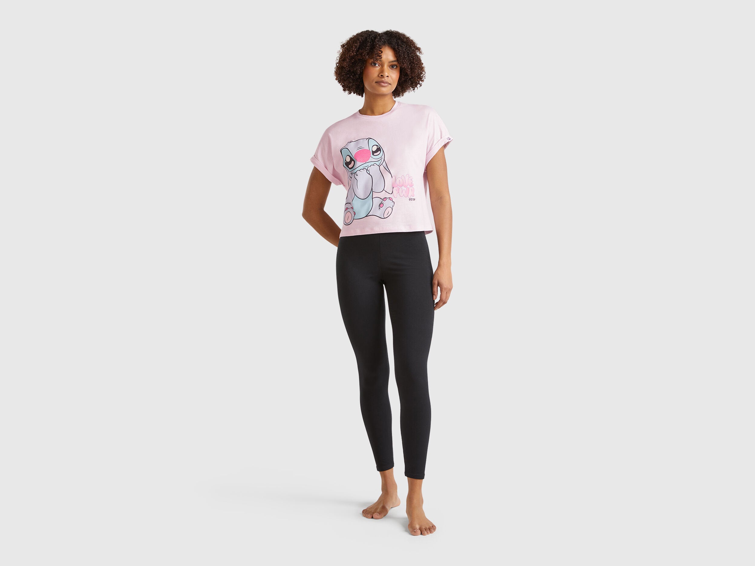 Benetton_Lilo &amp; Stitch ©Disney Boxy Fit T-Shirt_30963M07C_24Z_03