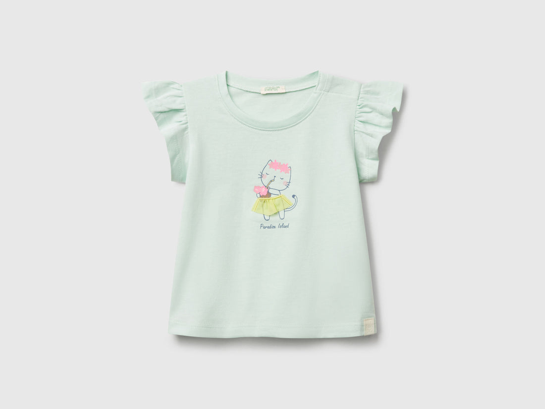 Benetton_T-Shirt with Print and Applique_3096A106F_0H4_01