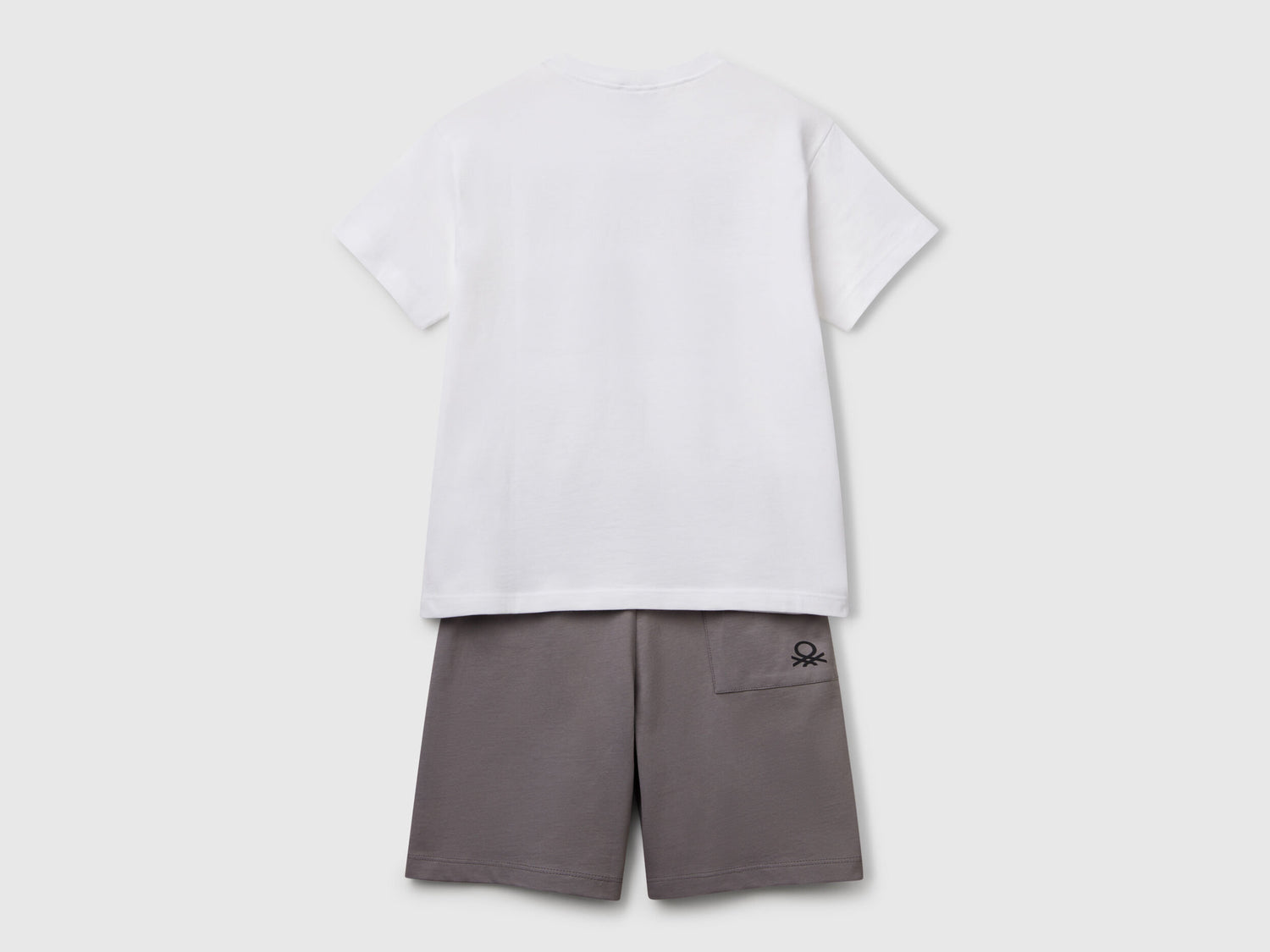 Benetton_Set T-Shirt+Shorts_3096CK00D_101_02