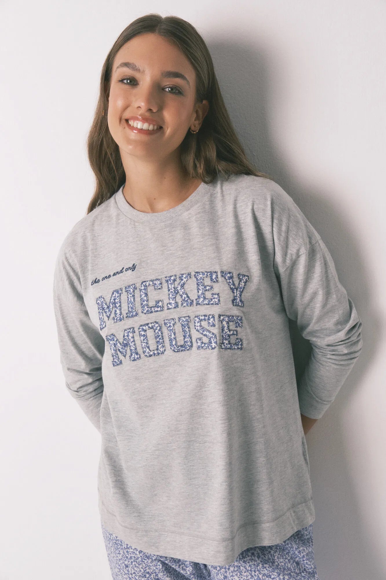 Women Secret_Dark Grey_Long Grey Mickey Cotton Pyjamas_3132123_41_02