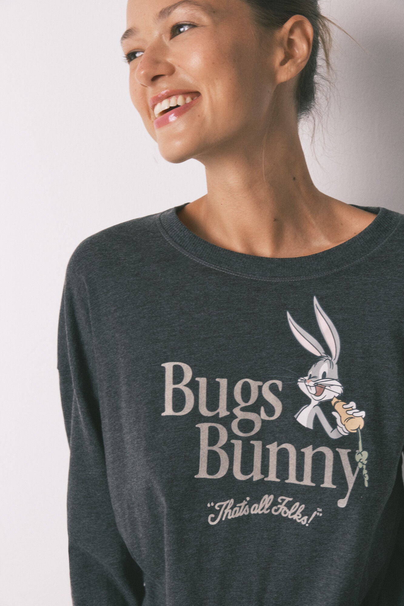 Women Secret_Light Grey_Bugs Bunny Gray Cotton Long Pyjamas_3132126_47_04