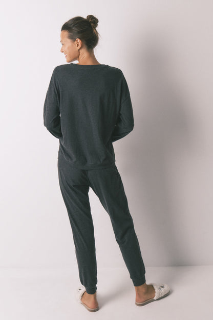 Women Secret_Light Grey_Bugs Bunny Gray Cotton Long Pyjamas_3132126_47_06