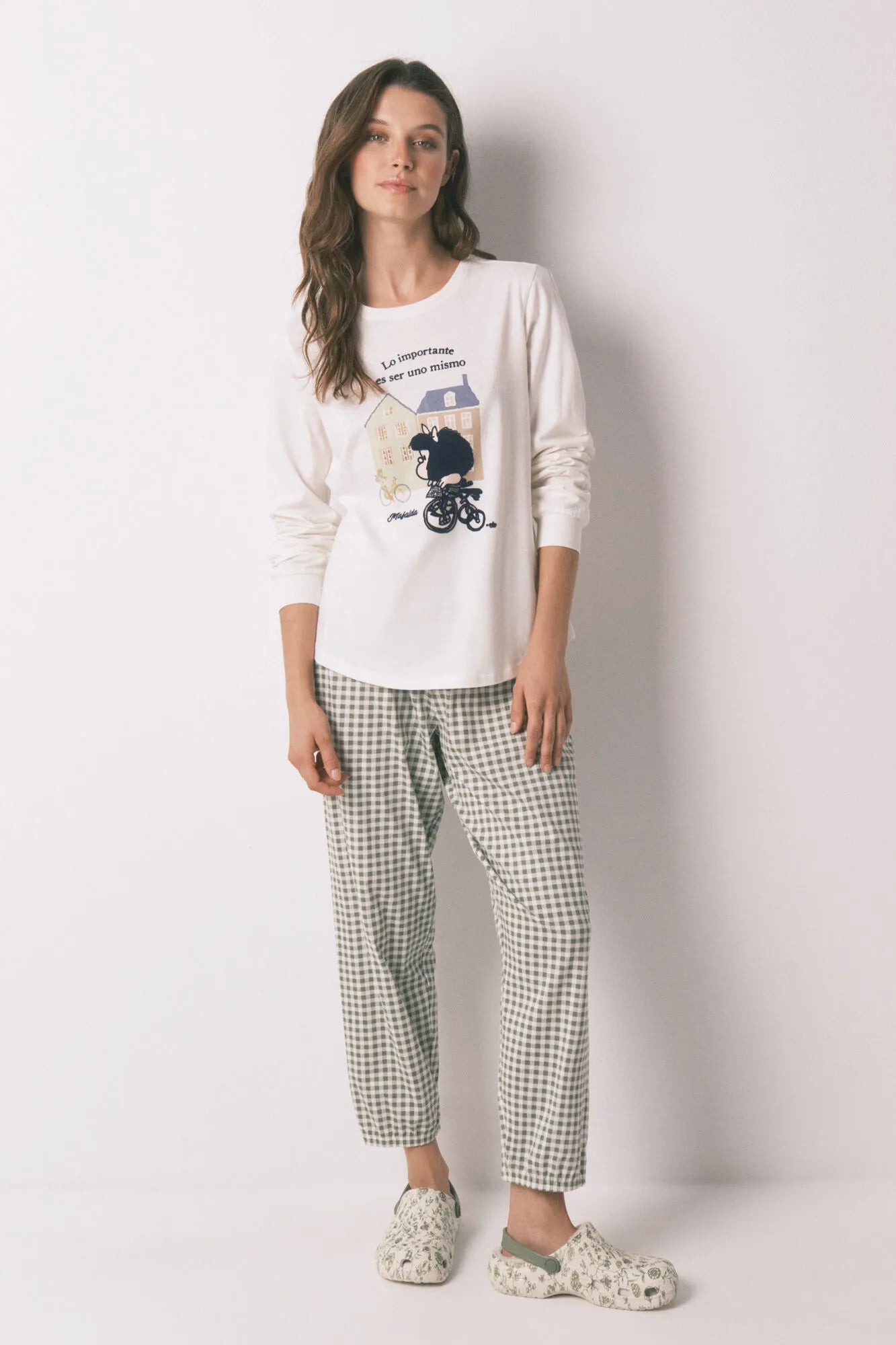 Women Secret_Ivory_Mafalda White 100% Cotton Long Pyjamas_3132136_96_01