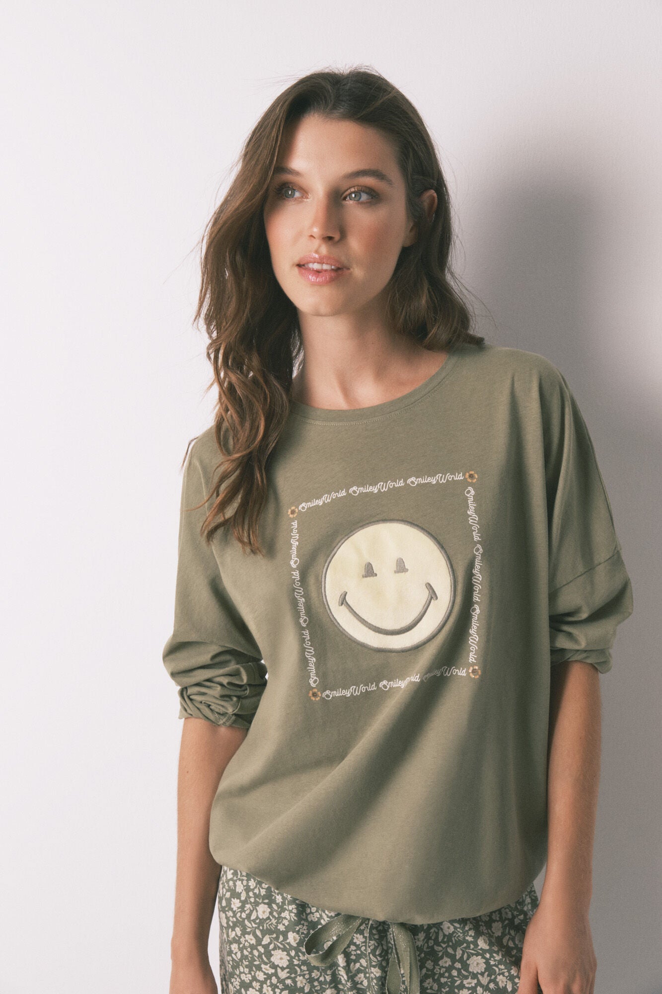 Women Secret_Dark Khaki_100% Cotton Smiley Khaki Long Pyjamas_3132152_91_03